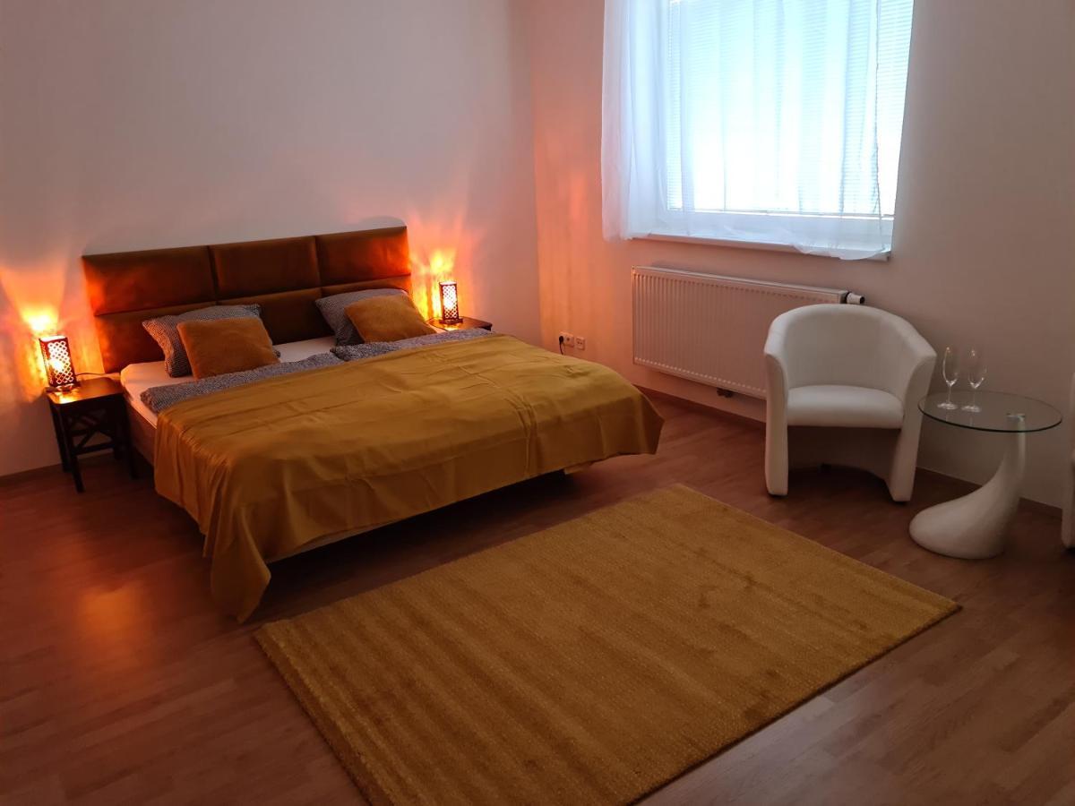 City Centre Apartments Liberec Buitenkant foto